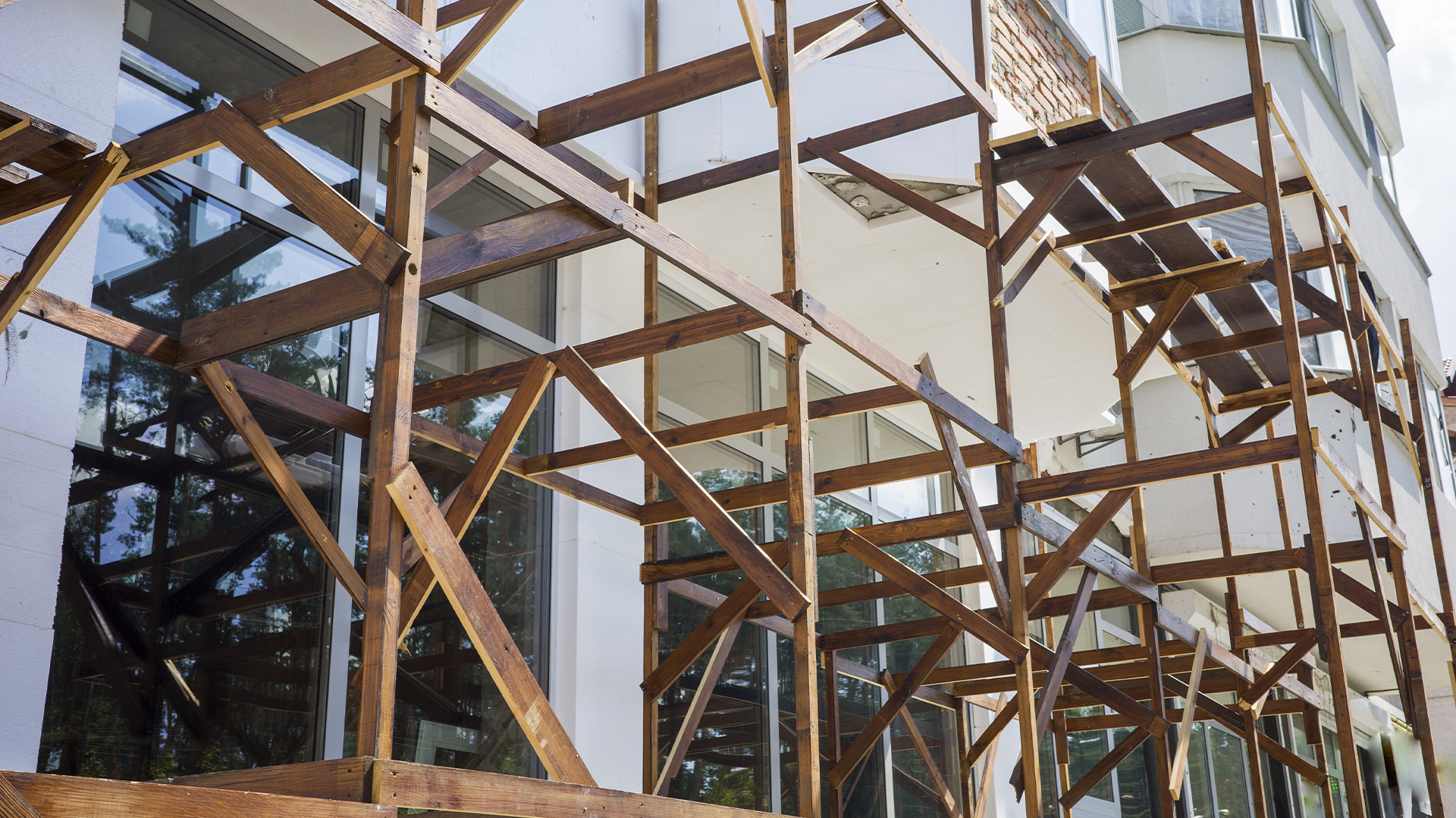 Ravalement de façade à Levallois-Perret (92300) dans les Hauts de Seine (92)