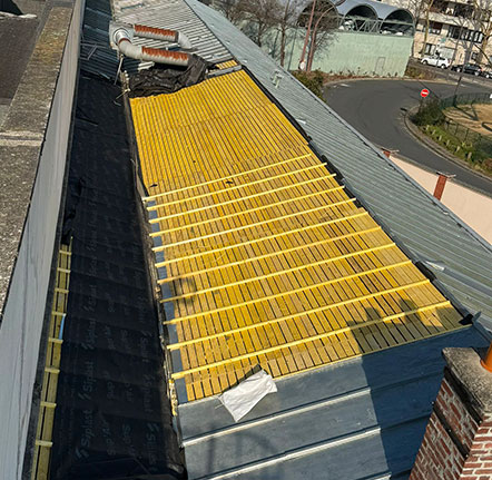 Réparation et rénovation de toiture à Levallois-Perret (92300) dans les Hauts de Seine (92)